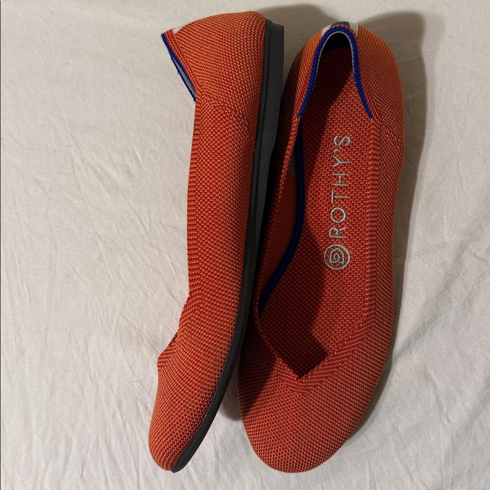Rothy's Retired
Rare Persimmon
The Point Flats
Orange Shoe
Women's Size 8 - Picture 2 of 7
